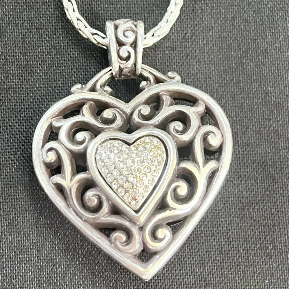 Brighton Reno Heart Pendant Necklace Quality Crystals 18"-20" Chain Reversible - Picture 2 of 6